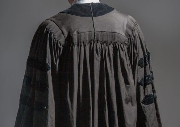 judge robes