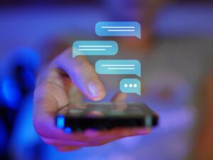 Navigating the Legal and Ethical Challenges of Ephemeral Messaging Apps in Business Communication